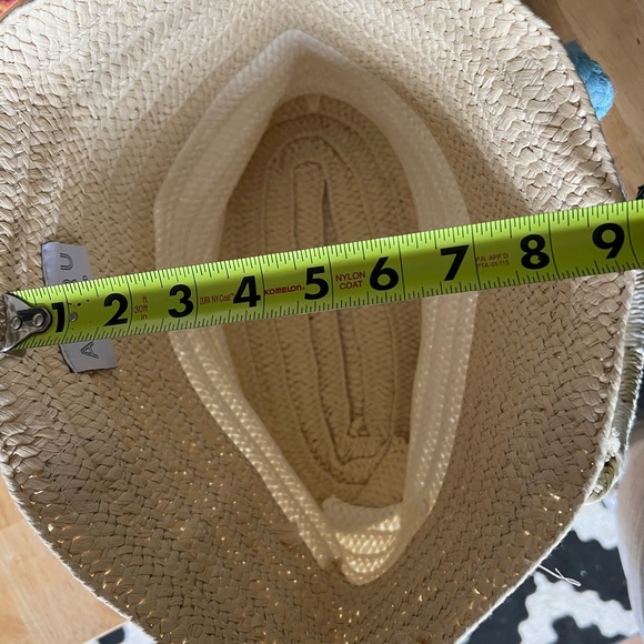 Altru Straw Tote - Picture 10 of 12